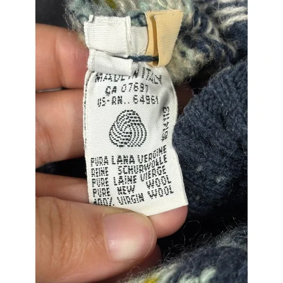 United Colors of Benetton Womens Fair Isle Shetland Wool Sweater Navy Blue Small - Picture 3 of 9